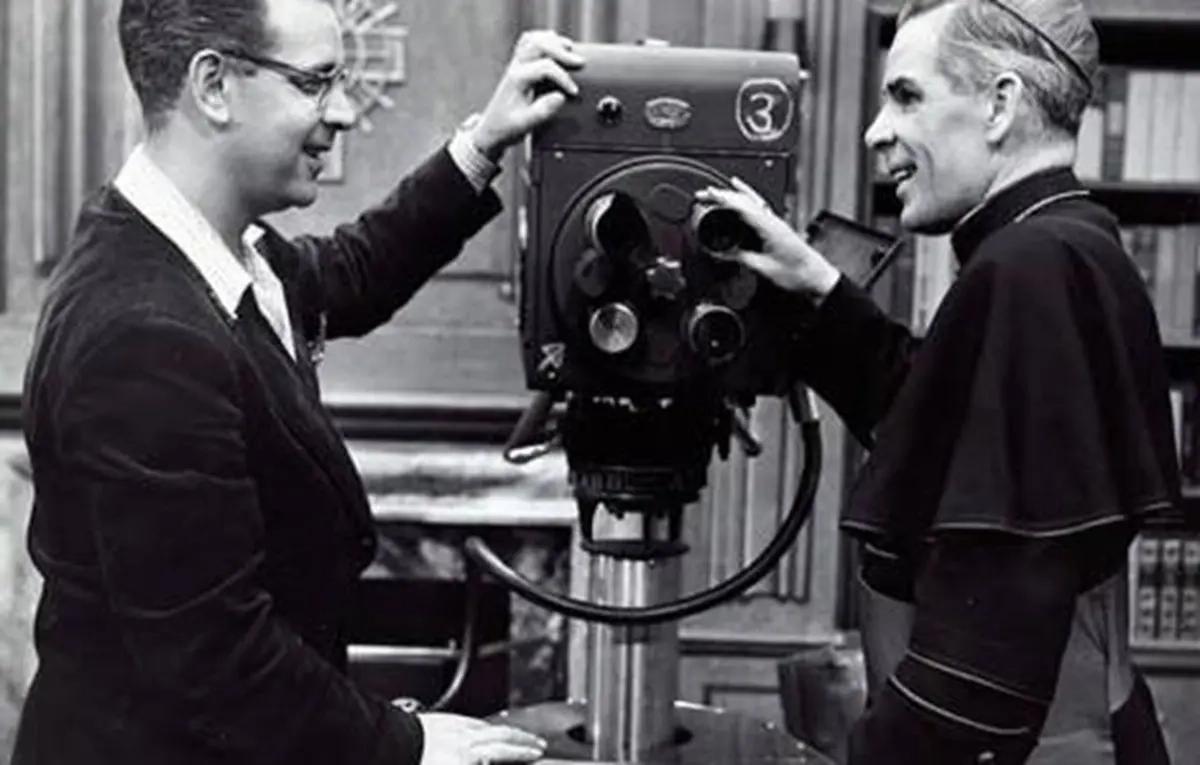 Tuyên Phong Chân Phước Đức Cha Fulton Sheen/II – Vượt Lên Trên Những Khuôn Mẫu Sáo Mòn: Những Bài Học Về “Truyền Thông” Của Đức Cha Fulton Sheen